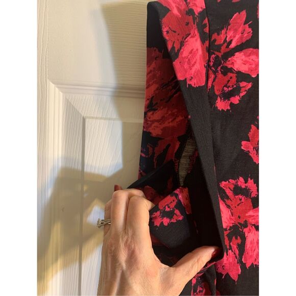 RACHEL ROY POPOVER TOP VNECK SLEEVELESS BLACK/HOT PINK SZ M - Picture 11 of 11